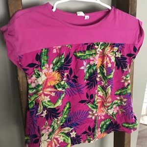 💜4/$10 3/$8 Pink tropical top